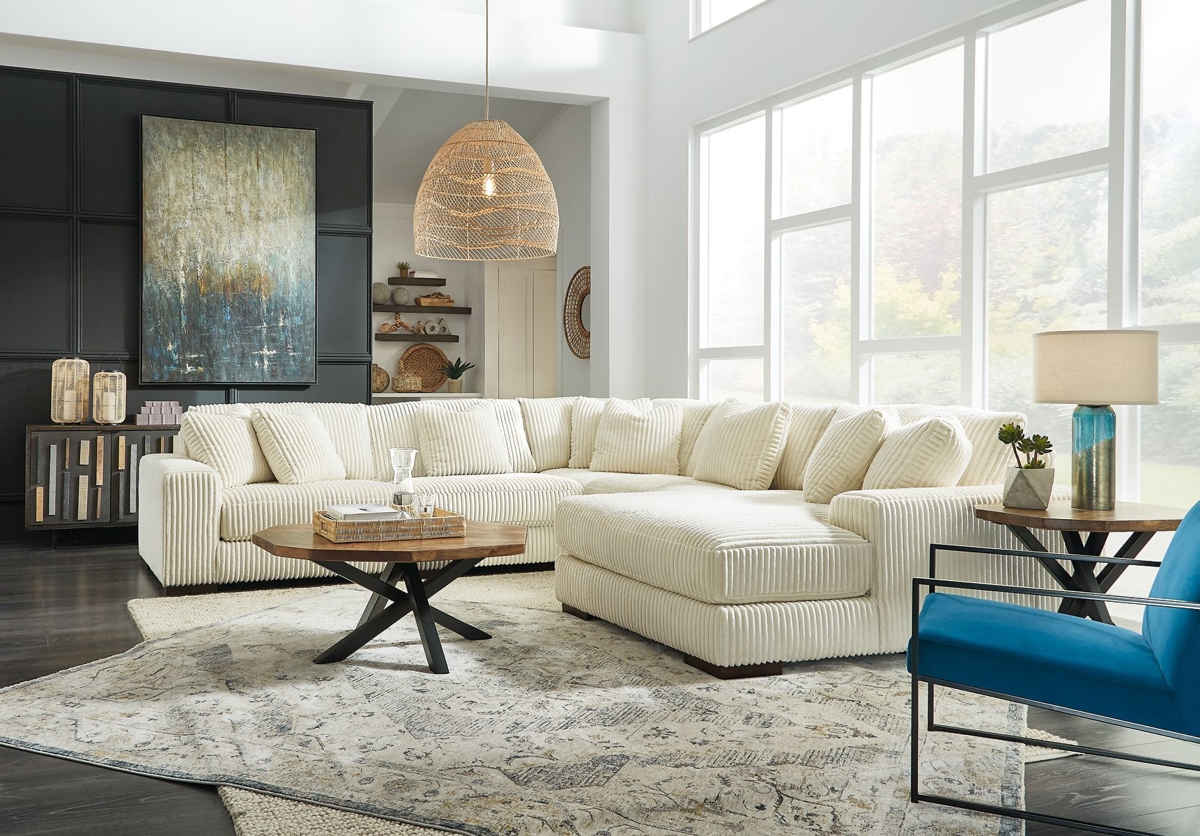 Why Modular Sectionals Are the Perfect Fit for Any Living Room
