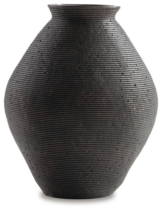 Hannela Vase - Dream Home Furniture & Mattress (Waite Park, MN)