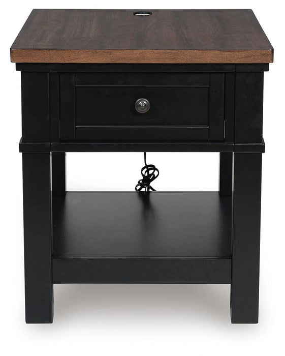 Wildenauer End Table - Dream Home Furniture & Mattress (Waite Park, MN)