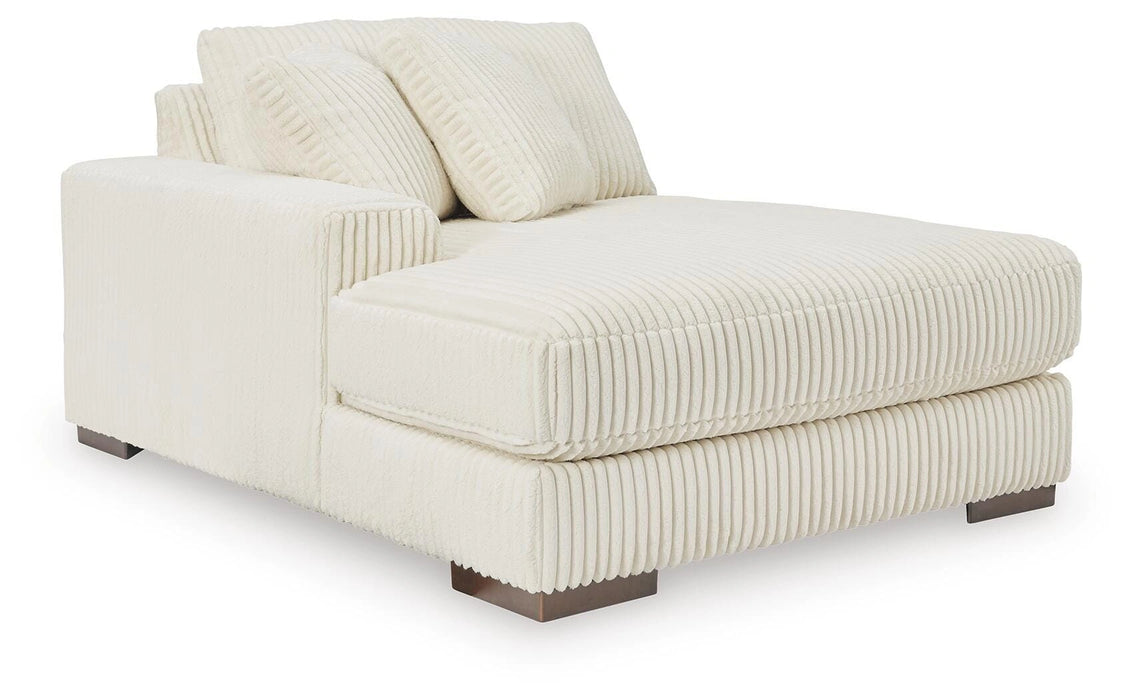 Lindyn Sectional with Chaise - Dream Home Furniture & Mattress (Waite Park, MN)