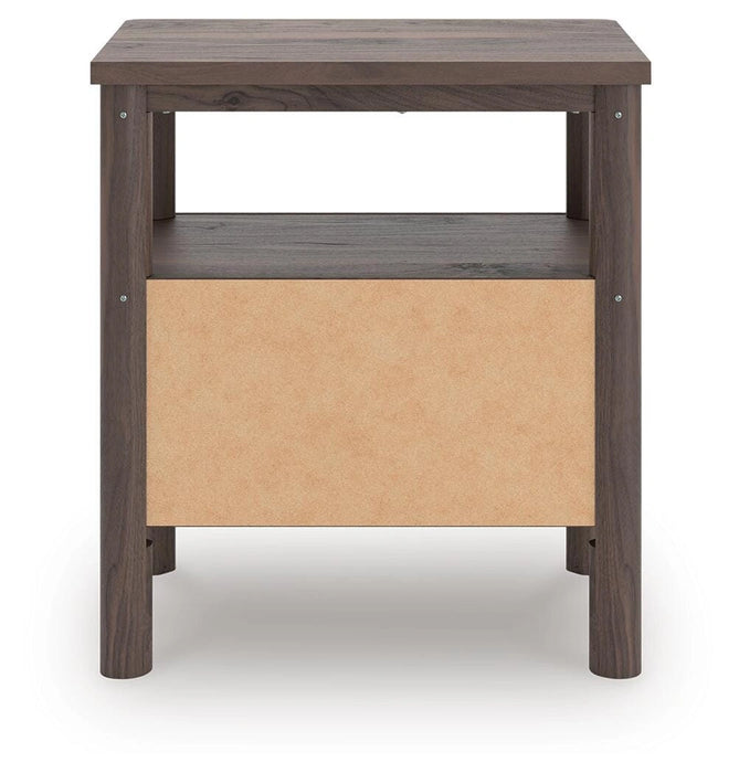 Pamytta Nightstand - Dream Home Furniture & Mattress (Waite Park, MN)