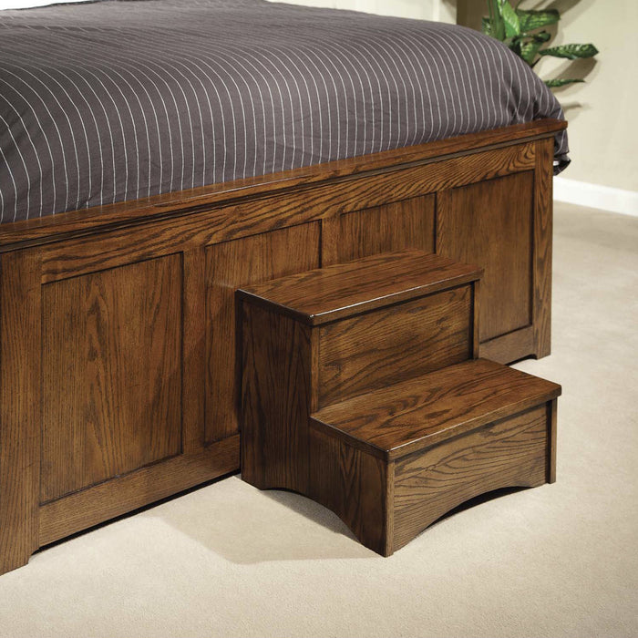 Oak Park Step Stool