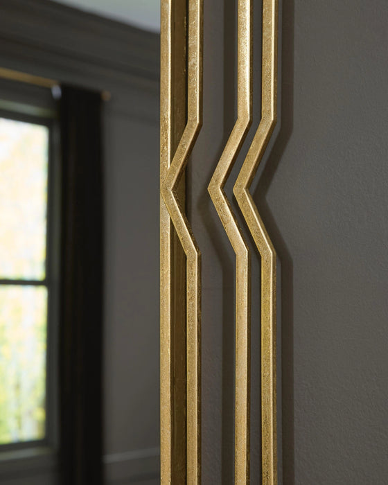 Claybrook Accent Mirror - Dream Home Furniture & Mattress (Waite Park, MN)