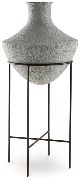 Estonbank Vase - Dream Home Furniture & Mattress (Waite Park, MN)