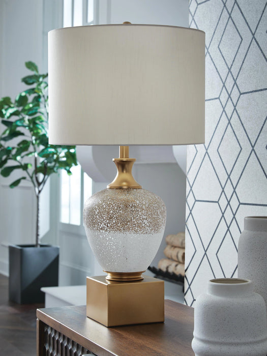Tavisburg Table Lamp - Dream Home Furniture & Mattress (Waite Park, MN)