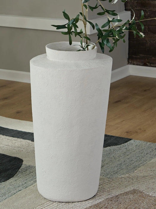 Flurinworth Vase - Dream Home Furniture & Mattress (Waite Park, MN)