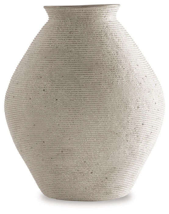 Hannela Vase - Dream Home Furniture & Mattress (Waite Park, MN)
