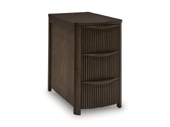 Camdill Chairside End Table - Dream Home Furniture & Mattress (Waite Park, MN)