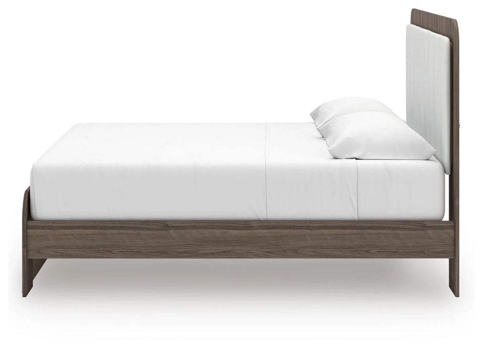 Kendanport Upholstered Bed - Dream Home Furniture & Mattress (Waite Park, MN)