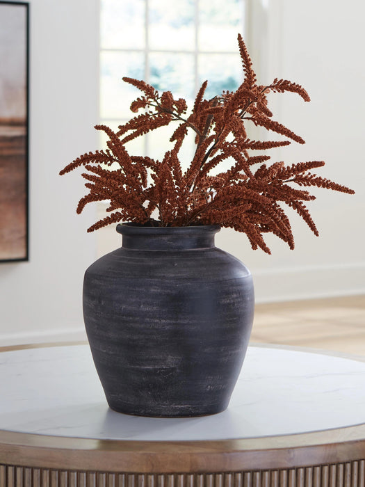Meadie Vase - Dream Home Furniture & Mattress (Waite Park, MN)