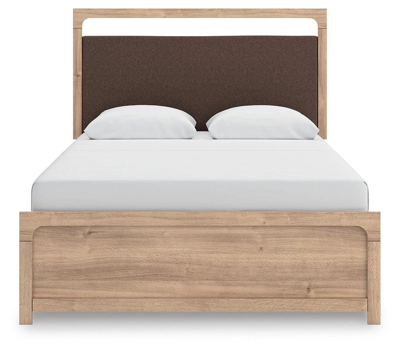 Kinlanni Upholstered Bed - Dream Home Furniture & Mattress (Waite Park, MN)