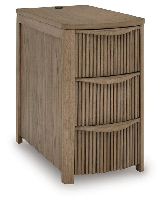 Camdill Chairside End Table - Dream Home Furniture & Mattress (Waite Park, MN)