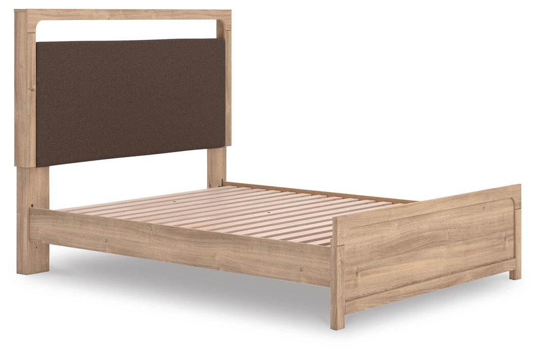 Kinlanni Upholstered Bed - Dream Home Furniture & Mattress (Waite Park, MN)