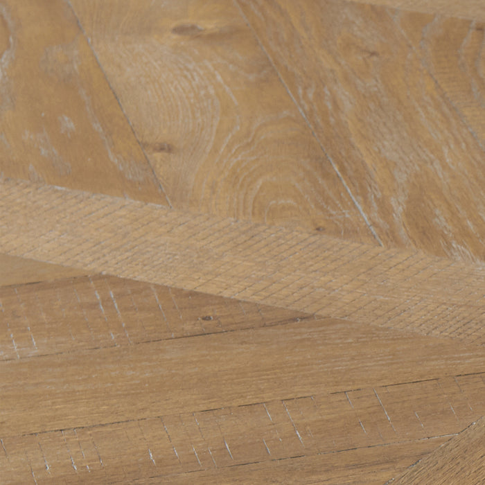 Landmark Round Dining Table