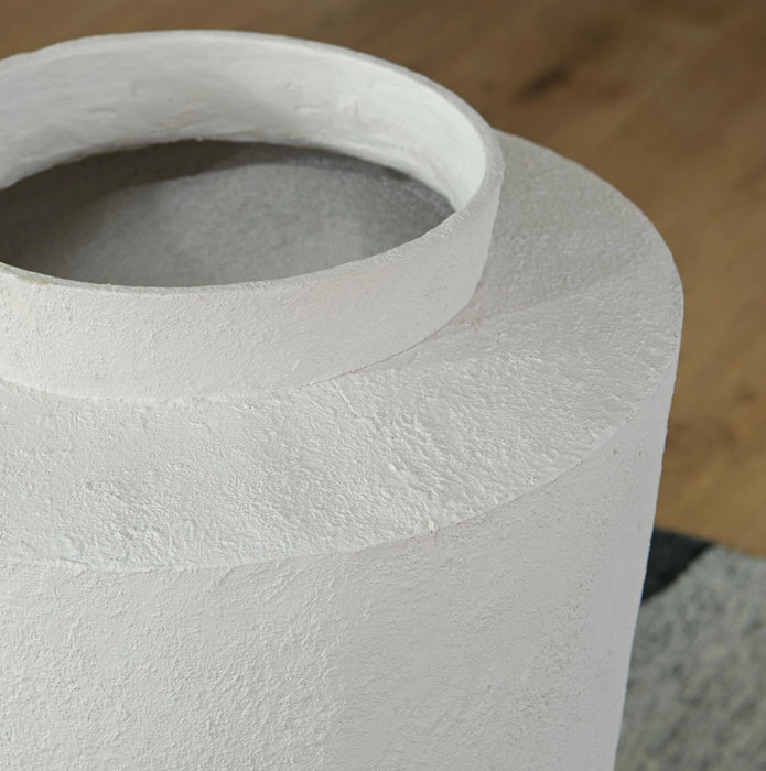Flurinworth Vase - Dream Home Furniture & Mattress (Waite Park, MN)