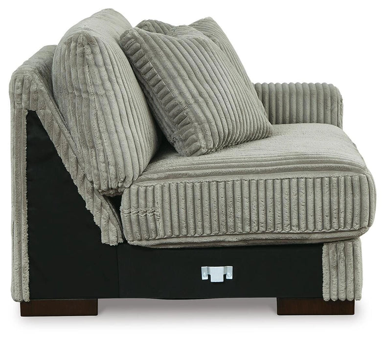 Lindyn Sectional with Chaise - Dream Home Furniture & Mattress (Waite Park, MN)