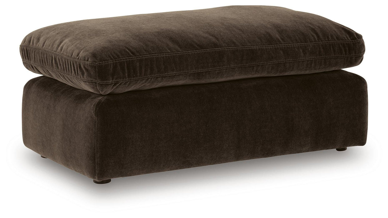 Maxton Heights Ottoman - Dream Home Furniture & Mattress (Waite Park, MN)