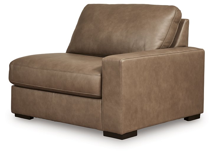 Veronella Sectional