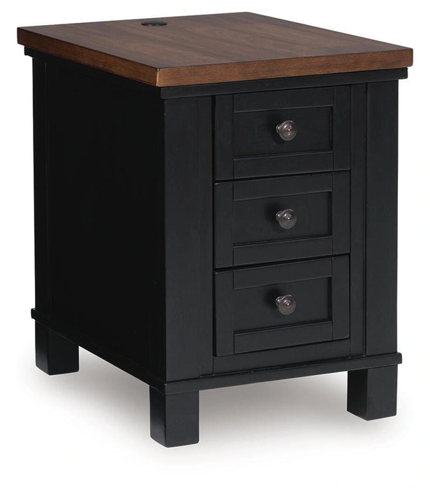 Wildenauer Chairside End Table - Dream Home Furniture & Mattress (Waite Park, MN)