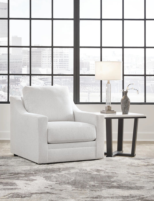 Maitelynn Upholstery Package - Dream Home Furniture & Mattress (Waite Park, MN)