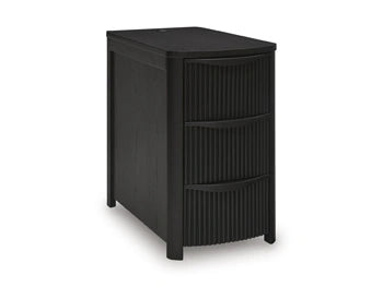 Camdill Chairside End Table - Dream Home Furniture & Mattress (Waite Park, MN)