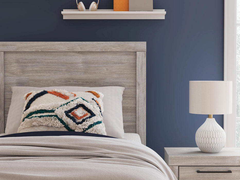Broachmyn Bed - Dream Home Furniture & Mattress (Waite Park, MN)