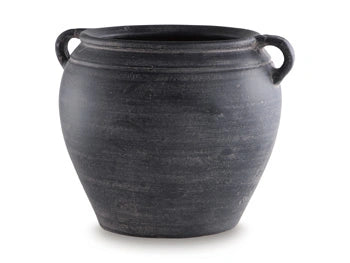 Meadie Vase - Dream Home Furniture & Mattress (Waite Park, MN)