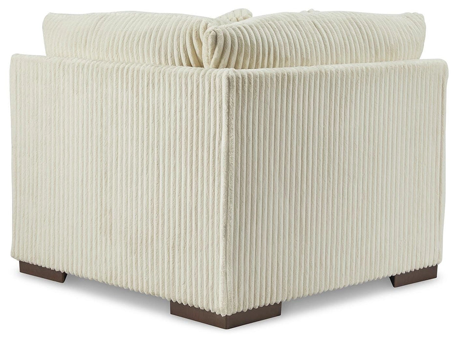 Lindyn Sectional with Chaise - Dream Home Furniture & Mattress (Waite Park, MN)