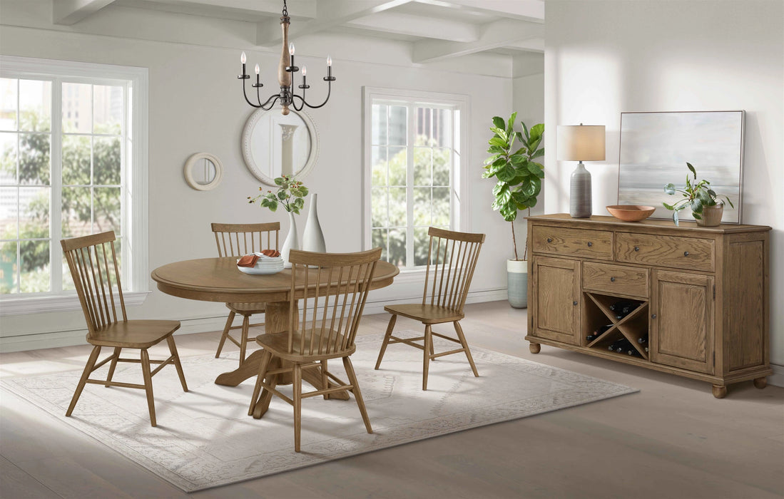 Colonial Oak Spindle Chair