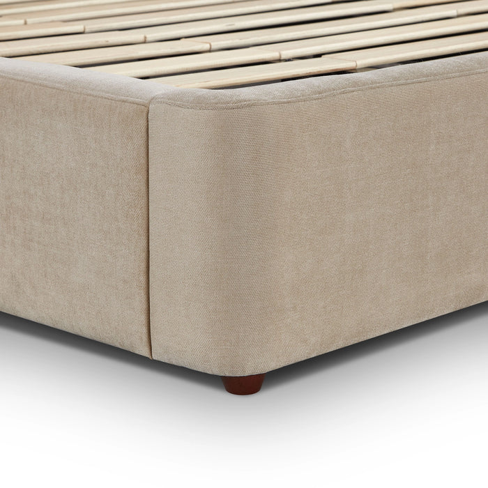 Leah Performance Chenille Bed