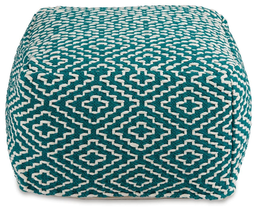 Brynnsen Pouf - Dream Home Furniture & Mattress (Waite Park, MN)