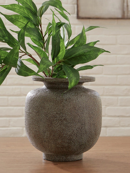 Jedwick Vase - Dream Home Furniture & Mattress (Waite Park, MN)