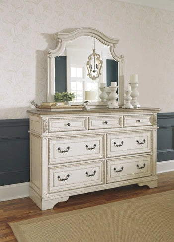 Realyn Bedroom Set - Dream Home Furniture & Mattress (Waite Park, MN)
