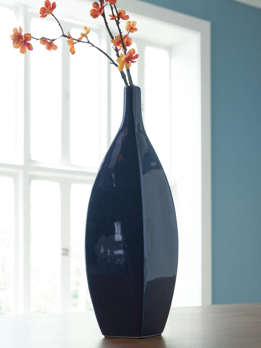 Abtinson Vase - Dream Home Furniture & Mattress (Waite Park, MN)
