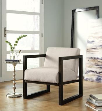 Alarick Accent Chair