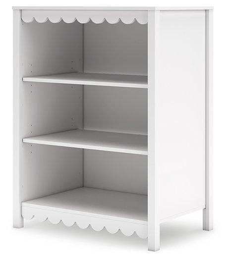 Hallityn Bookcase