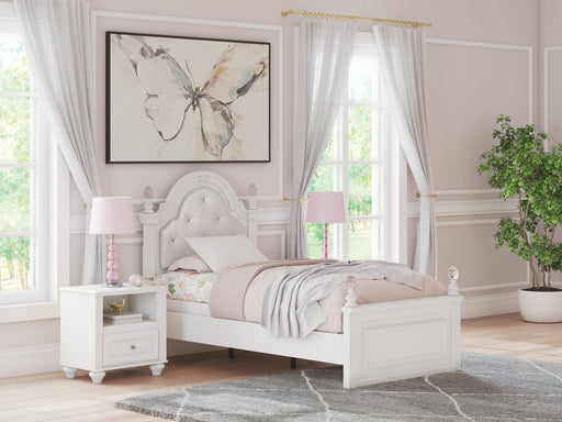 Kozlani Upholstered Bed - Dream Home Furniture & Mattress (Waite Park, MN)