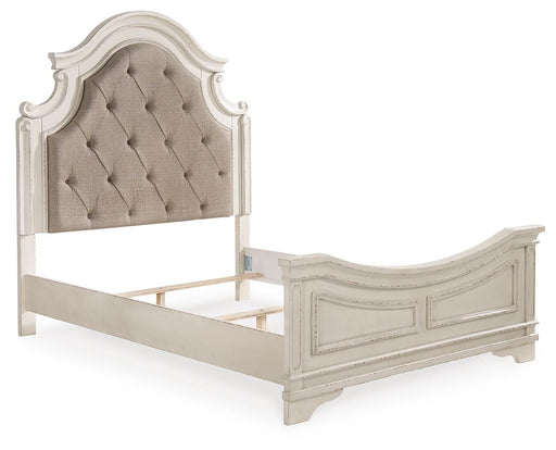 Realyn Upholstered Bed - Dream Home Furniture & Mattress (Waite Park, MN)