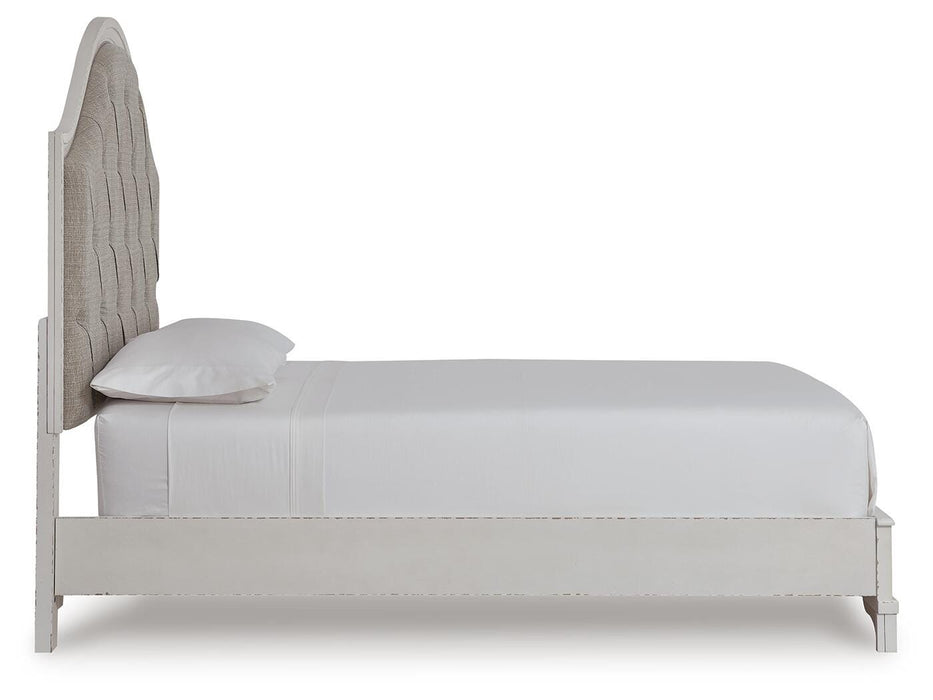 Blendon Queen Upholstered Bed - Dream Home Furniture & Mattress (Waite Park, MN)