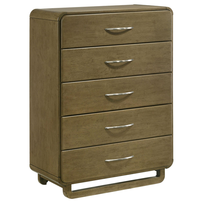 Amsbury Bedroom Set