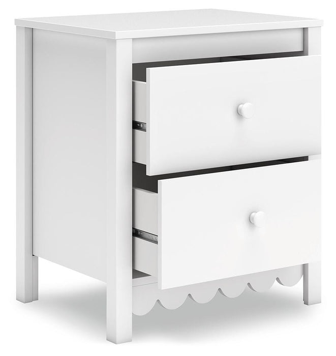 Hallityn Nightstand - Dream Home Furniture & Mattress (Waite Park, MN)