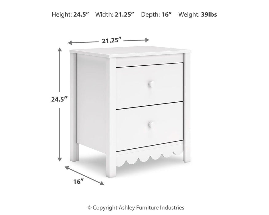 Hallityn Nightstand - Dream Home Furniture & Mattress (Waite Park, MN)