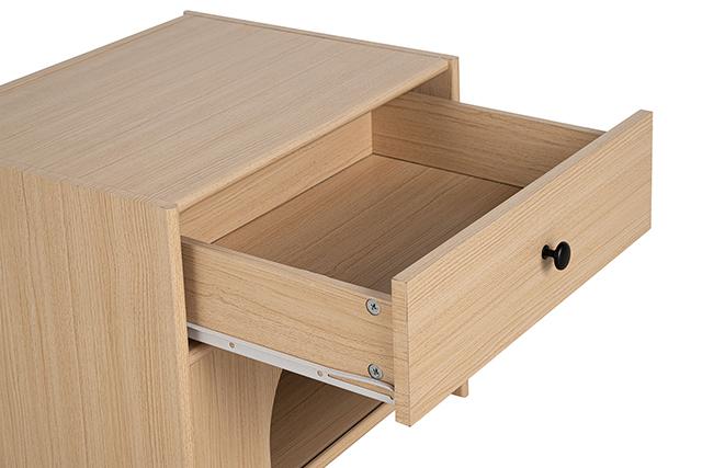 Chiloquin Side Table - Dream Home Furniture & Mattress (Waite Park, MN)