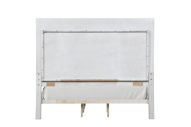Stella Mia E.King & Queen Bed White & White - Dream Home Furniture & Mattress (Waite Park, MN)