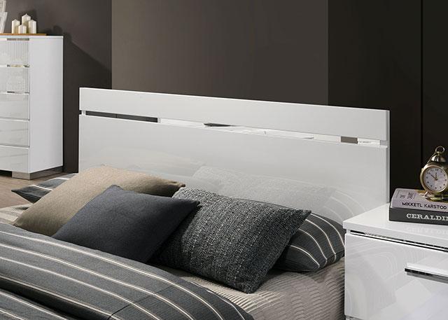 Erlach 4 & 5 Piece Queen Bedroom Set - Dream Home Furniture & Mattress (Waite Park, MN)