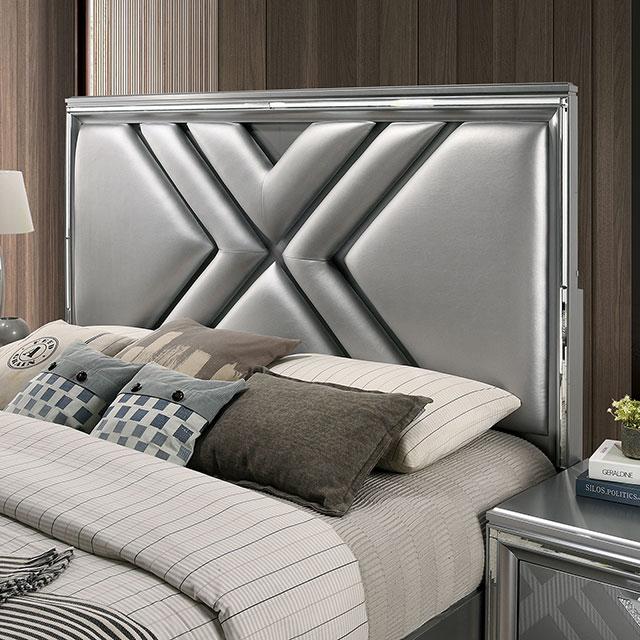 Emmeline 4 & 5 Piece Queen Bedroom Set Gray & White - Dream Home Furniture & Mattress (Waite Park, MN)