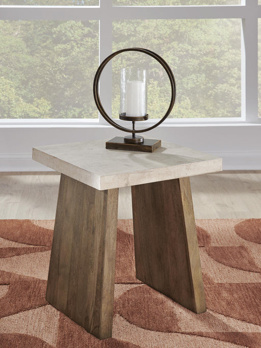 Brendalhouse End Table - Dream Home Furniture & Mattress (Waite Park, MN)
