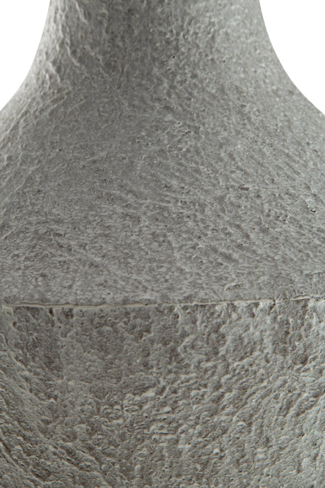 Estonbank Vase - Dream Home Furniture & Mattress (Waite Park, MN)