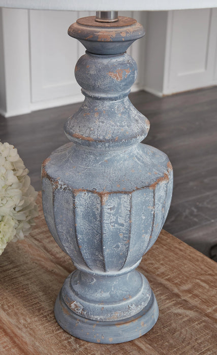 Cylerick Table Lamp - Dream Home Furniture & Mattress (Waite Park, MN)