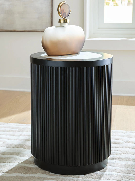Grayman End Table - Dream Home Furniture & Mattress (Waite Park, MN)